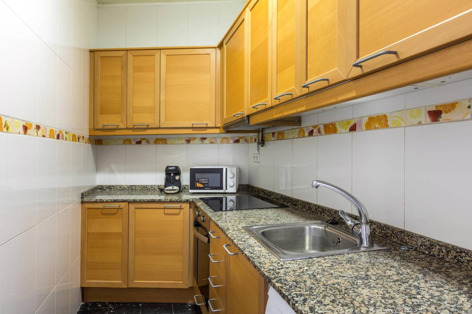 22ara1051- 4br Flat In The Center